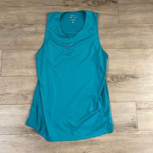 Nike workout tank